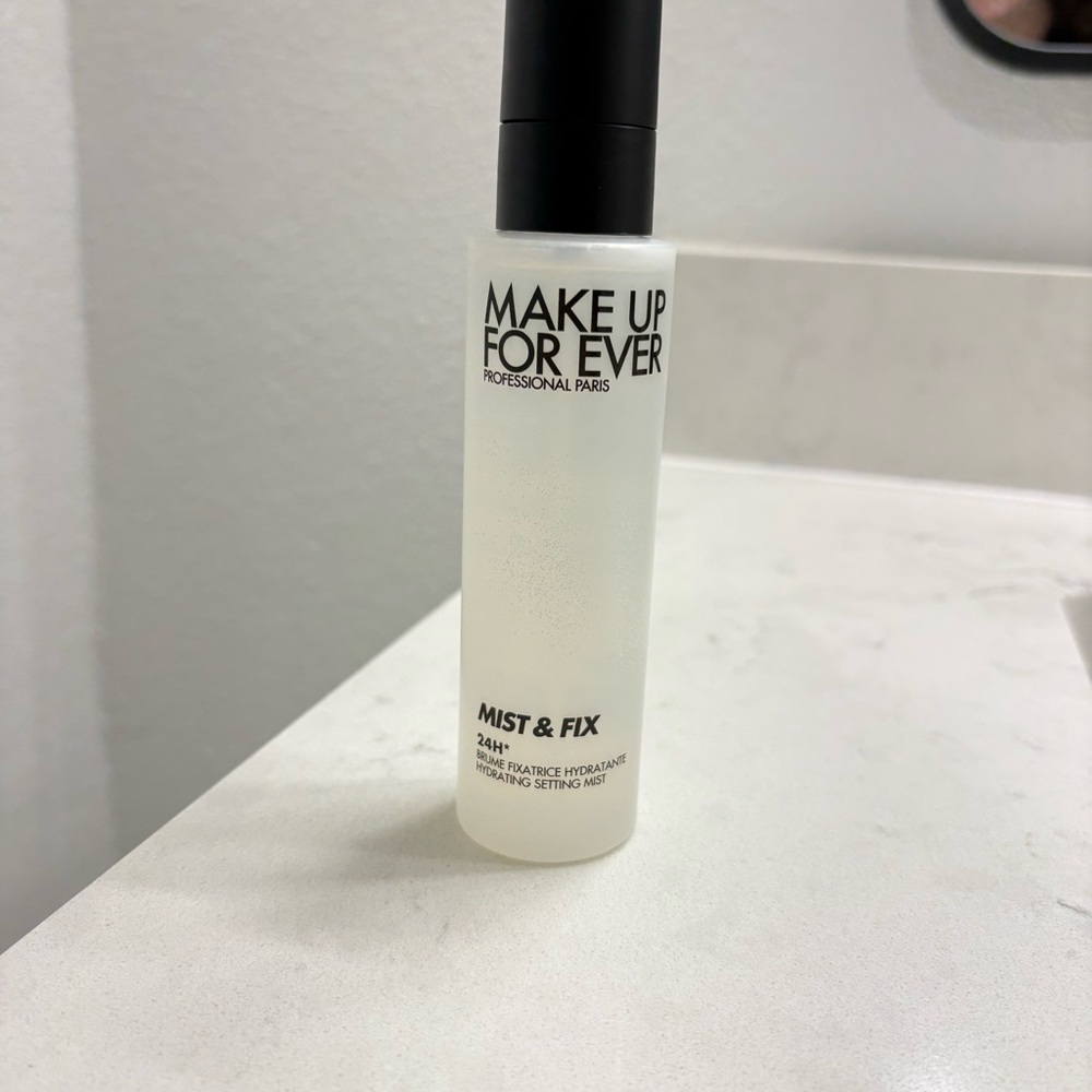 Makeup Forever Mist & Fix 24H Setting Spray- Brand New!